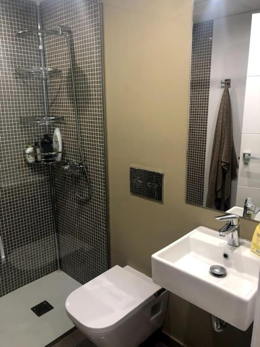 Estupendo Apartamento Recien Reformado Appartement Benidorm Buitenkant foto